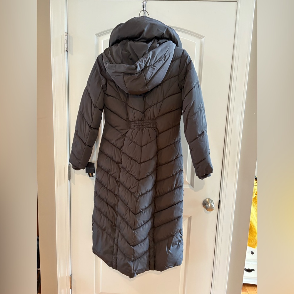 Steve Madden Long Hooded Quilted Puffer Coat in Charcoal Gray Titanium - Picture 3 of 8